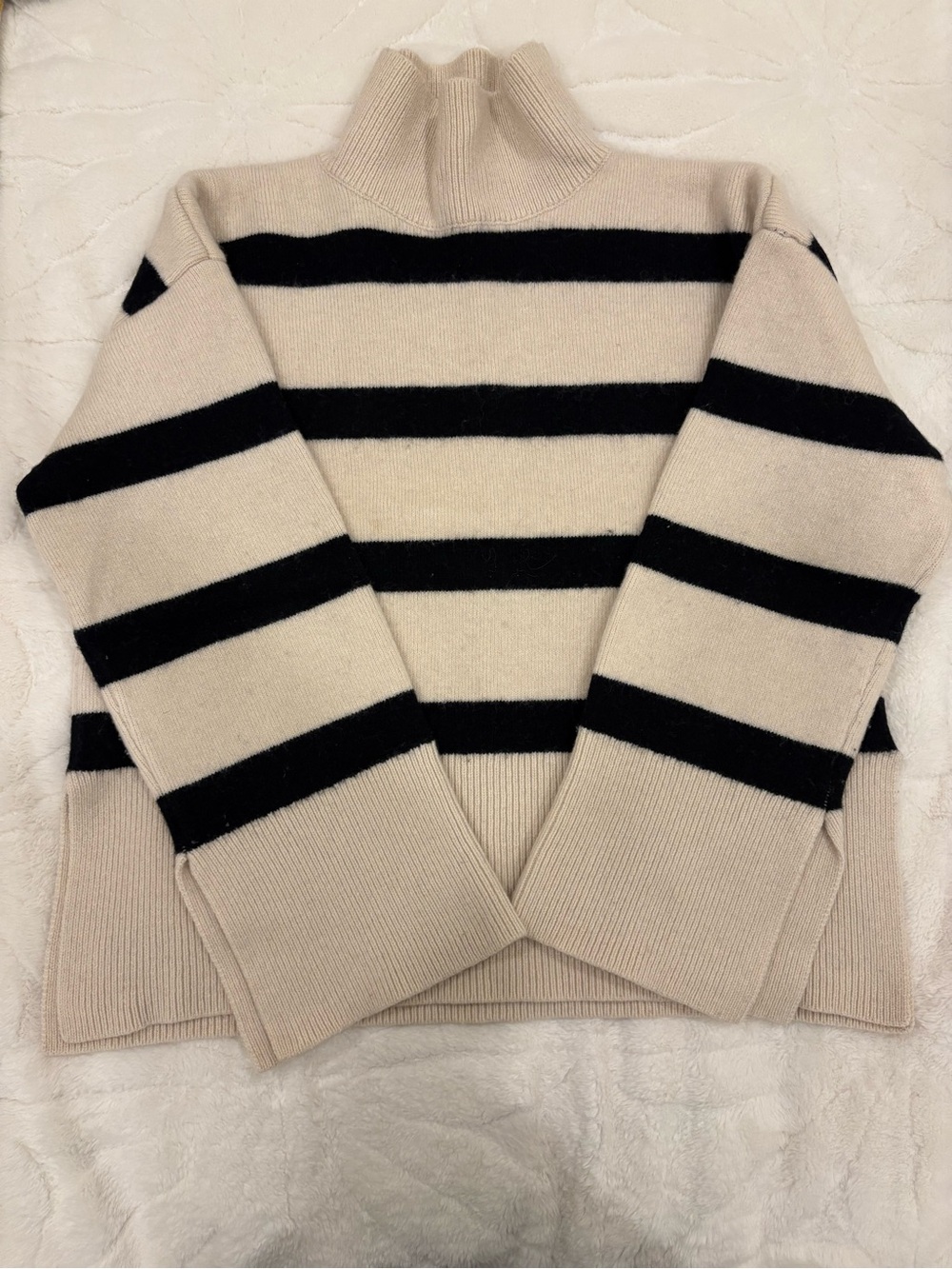 H&M Premium Wool Mock Neck Sweater
